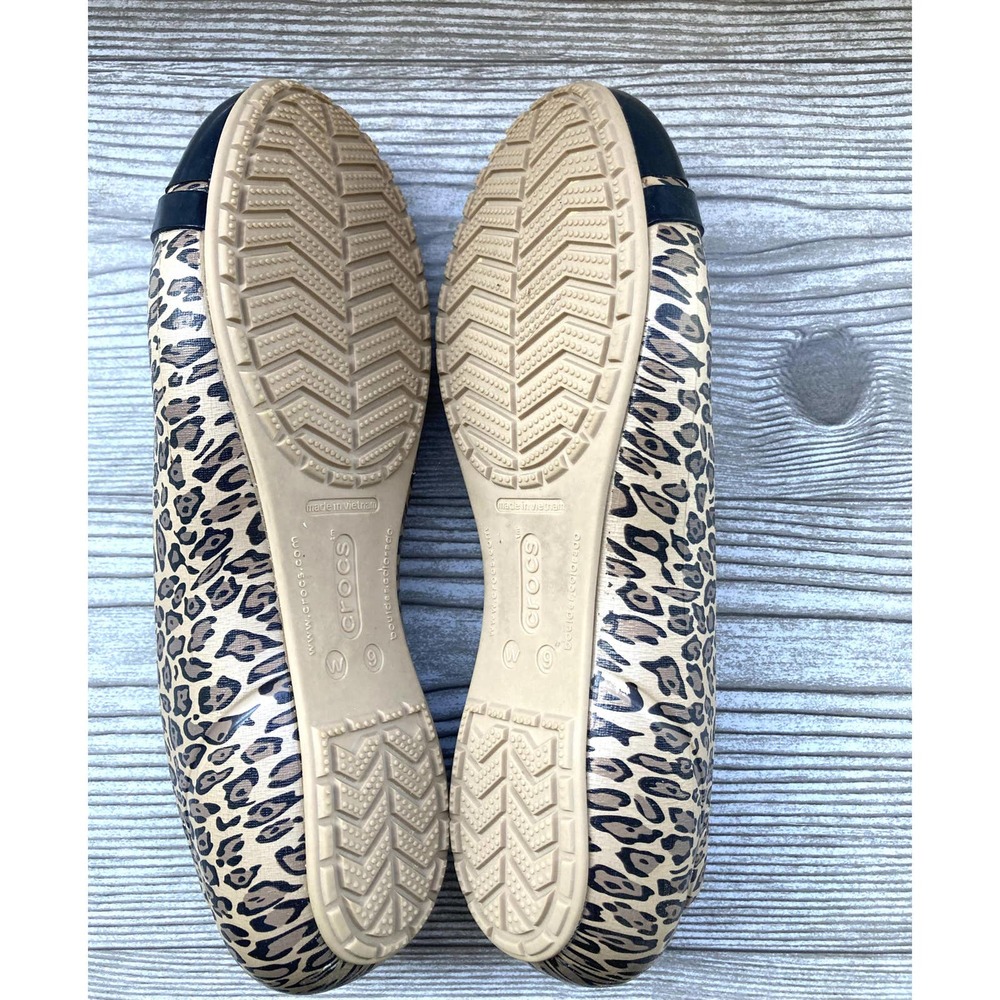 Crocs Leopard Black Toe Cap Flats - Picture 4 of 5